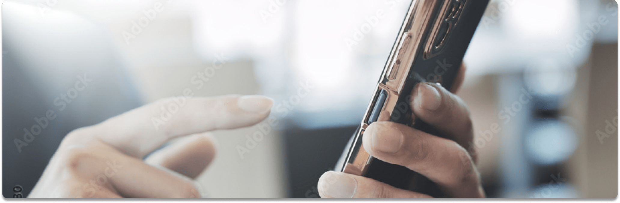 工場やビル内で使用される大型の空調用ダクトパイプ